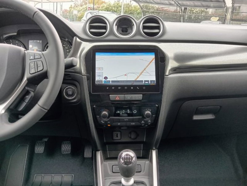 Suzuki Vitara nuova a Brescia (18)