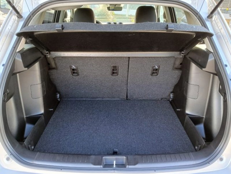 Suzuki Vitara nuova a Brescia (20)