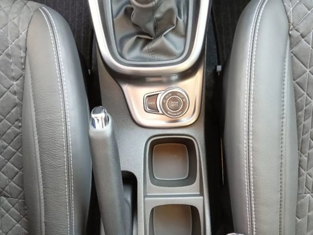 Suzuki Vitara nuova a Brescia (19)