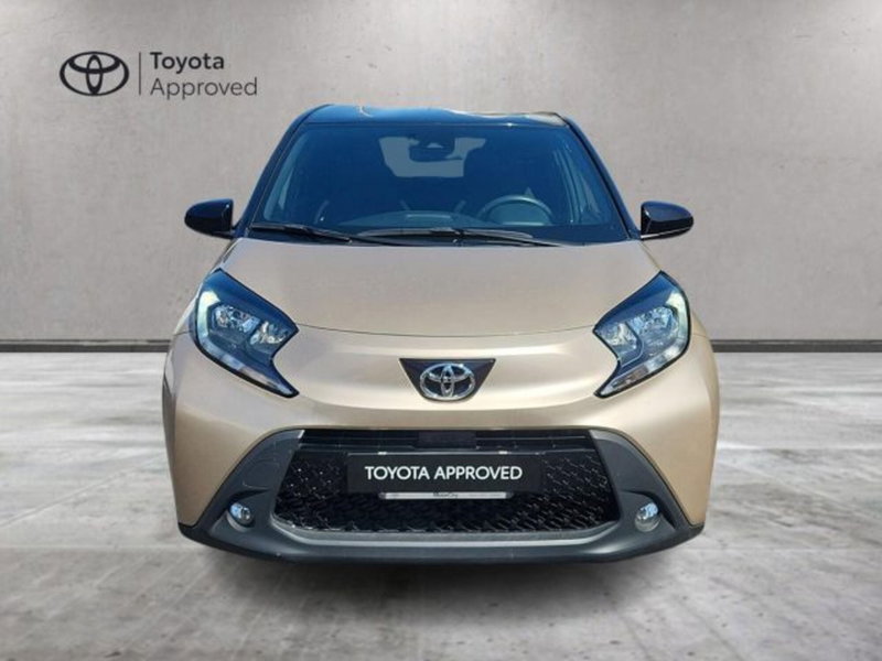 Toyota Aygo X usata a Roma (12)