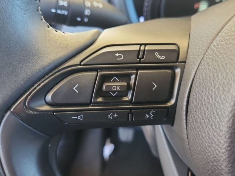 Toyota Aygo X usata a Roma (17)