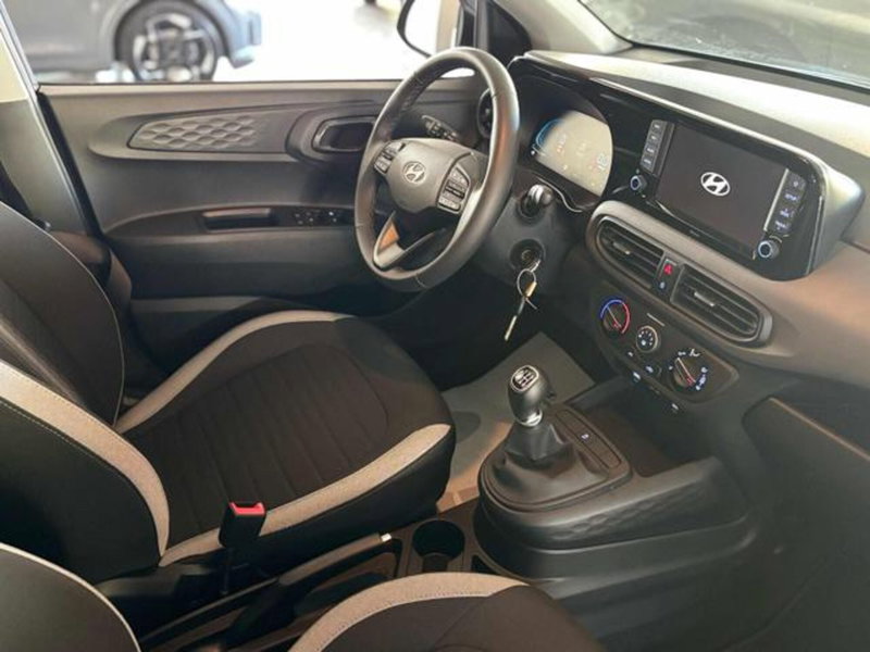 Hyundai i10 usata a Pesaro-Urbino (6)