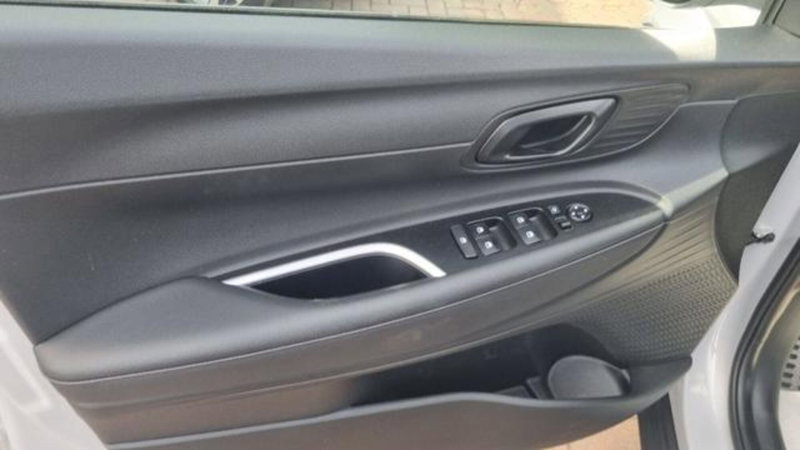 Hyundai Bayon usata a Savona (19)