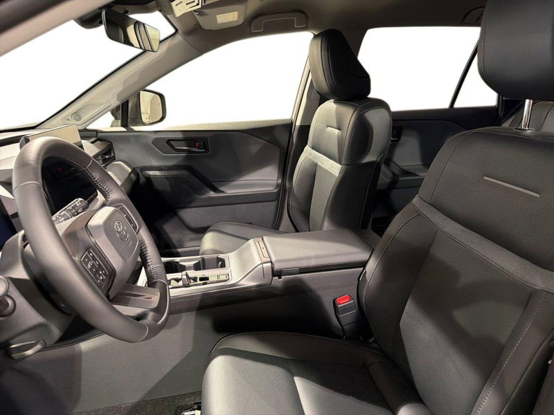 Toyota Rav4 nuova a Lecco (10)