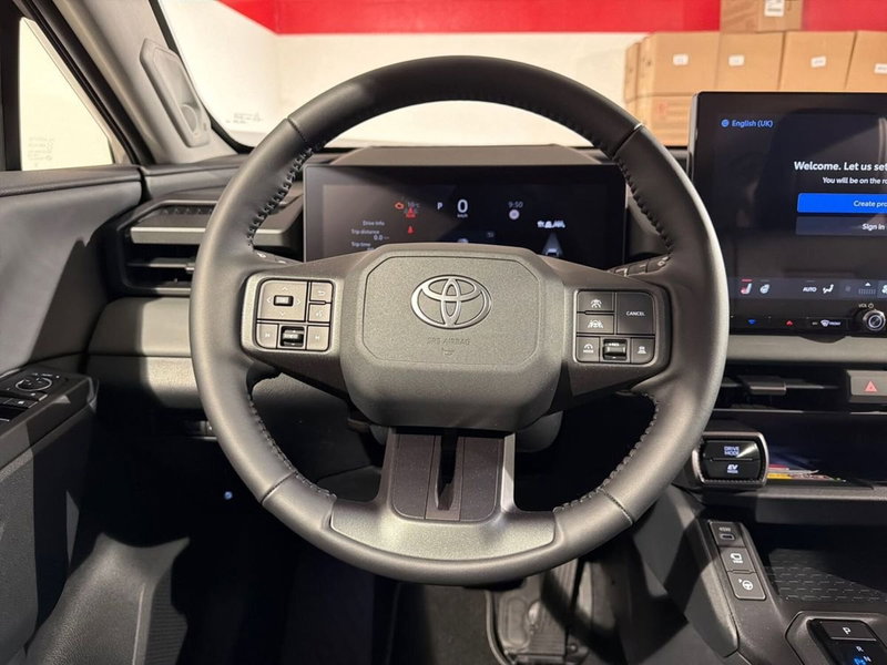 Toyota Rav4 nuova a Lecco (15)