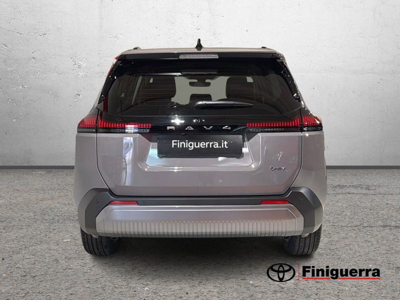 Toyota Rav4 nuova a Lecco (3)