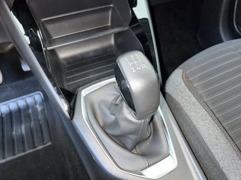 Peugeot 208 usata a Torino (14)