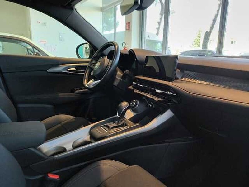 Alfa Romeo Tonale usata a Forlì-Cesena (9)