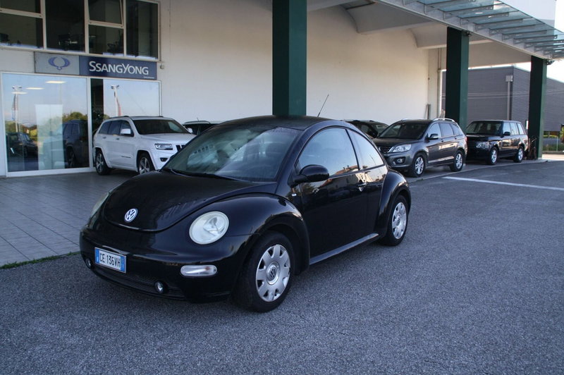 Volkswagen New Beetle usata a Pordenone