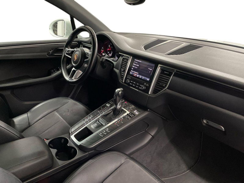 Porsche Macan usata a Macerata (12)