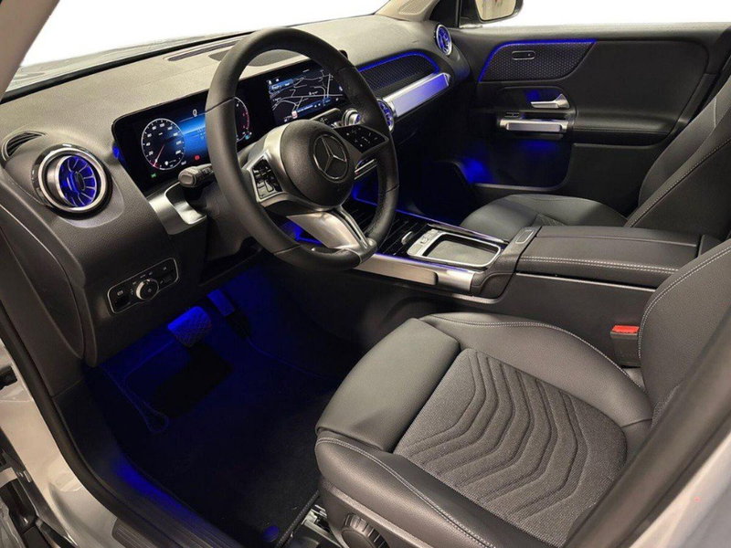 Mercedes-Benz GLB nuova a Macerata (16)