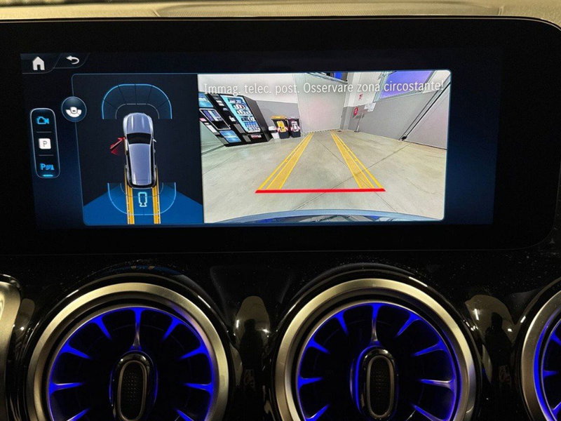 Mercedes-Benz GLB nuova a Macerata (19)