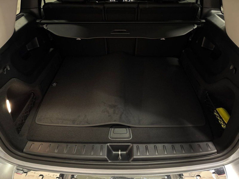 Mercedes-Benz GLB nuova a Macerata (7)