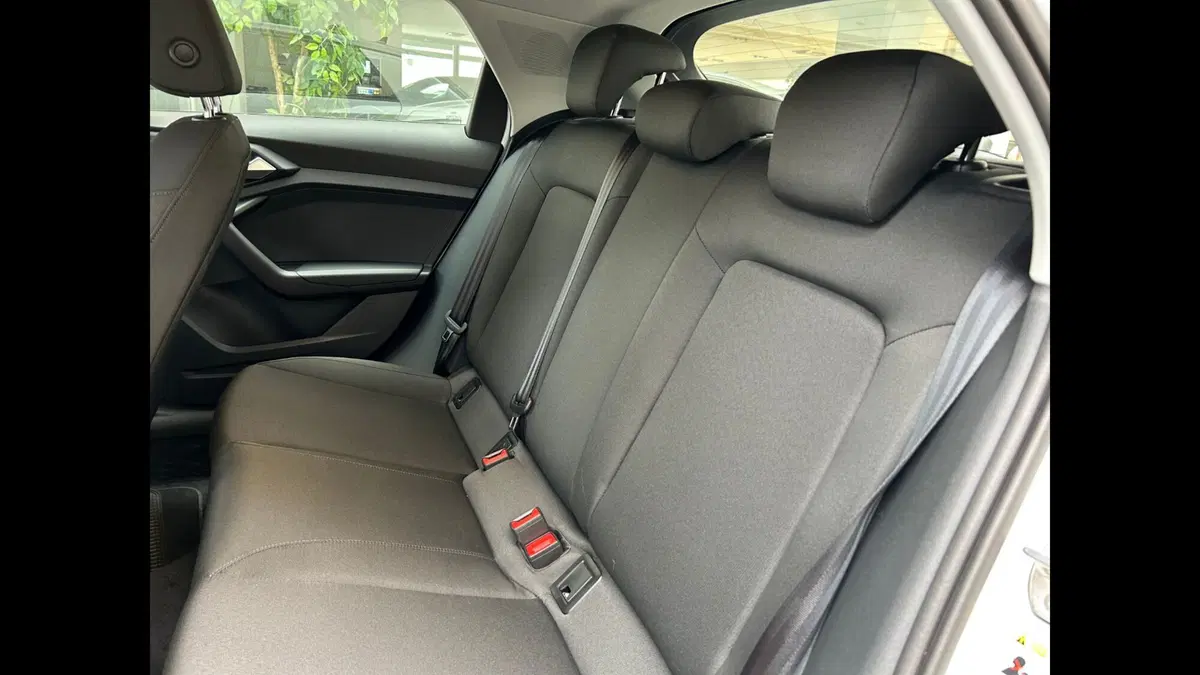 Audi A1 allstreet usata a Palermo (10)