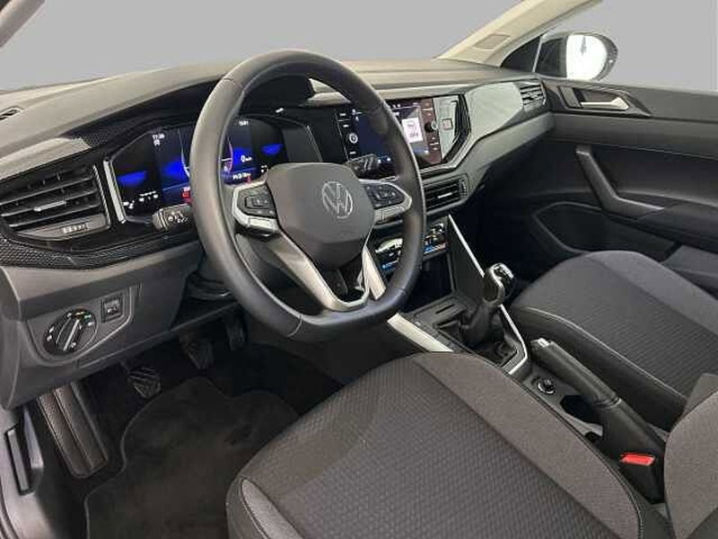 Volkswagen Taigo usata a Roma (10)