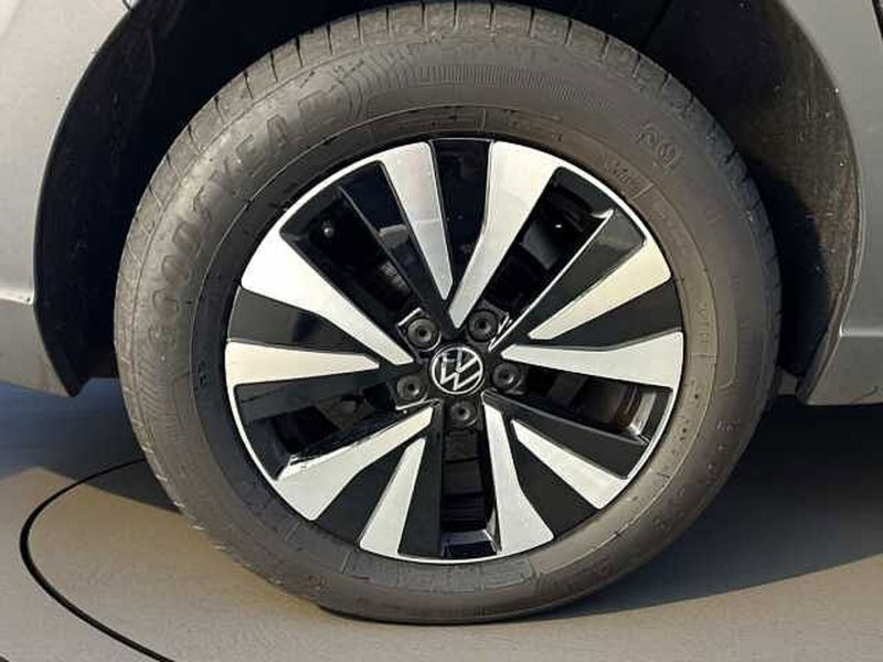 Volkswagen Taigo usata a Roma (7)