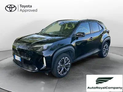 Toyota Yaris Cross 1.5 Hybrid 5p. E-CVT Lounge del 2023 usata a Roma