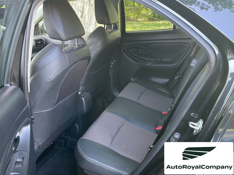 Toyota Yaris Cross usata a Roma (10)