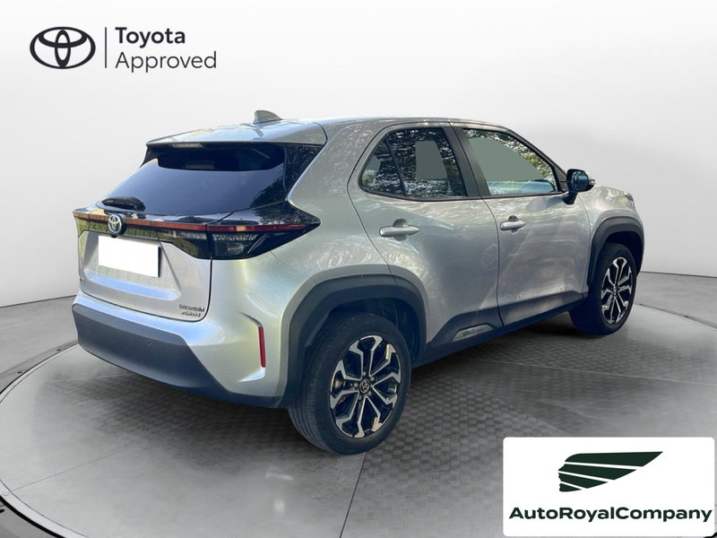 Toyota Yaris Cross usata a Roma (6)