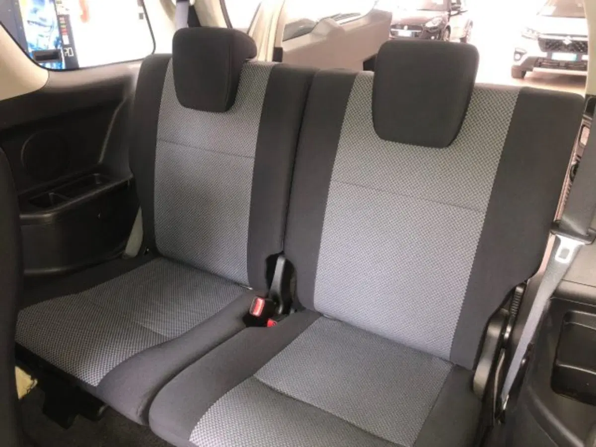 Suzuki Grand Vitara usata a Torino (8)