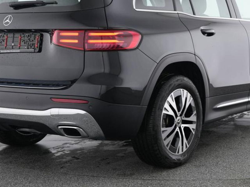 Mercedes-Benz GLB usata a Milano (10)