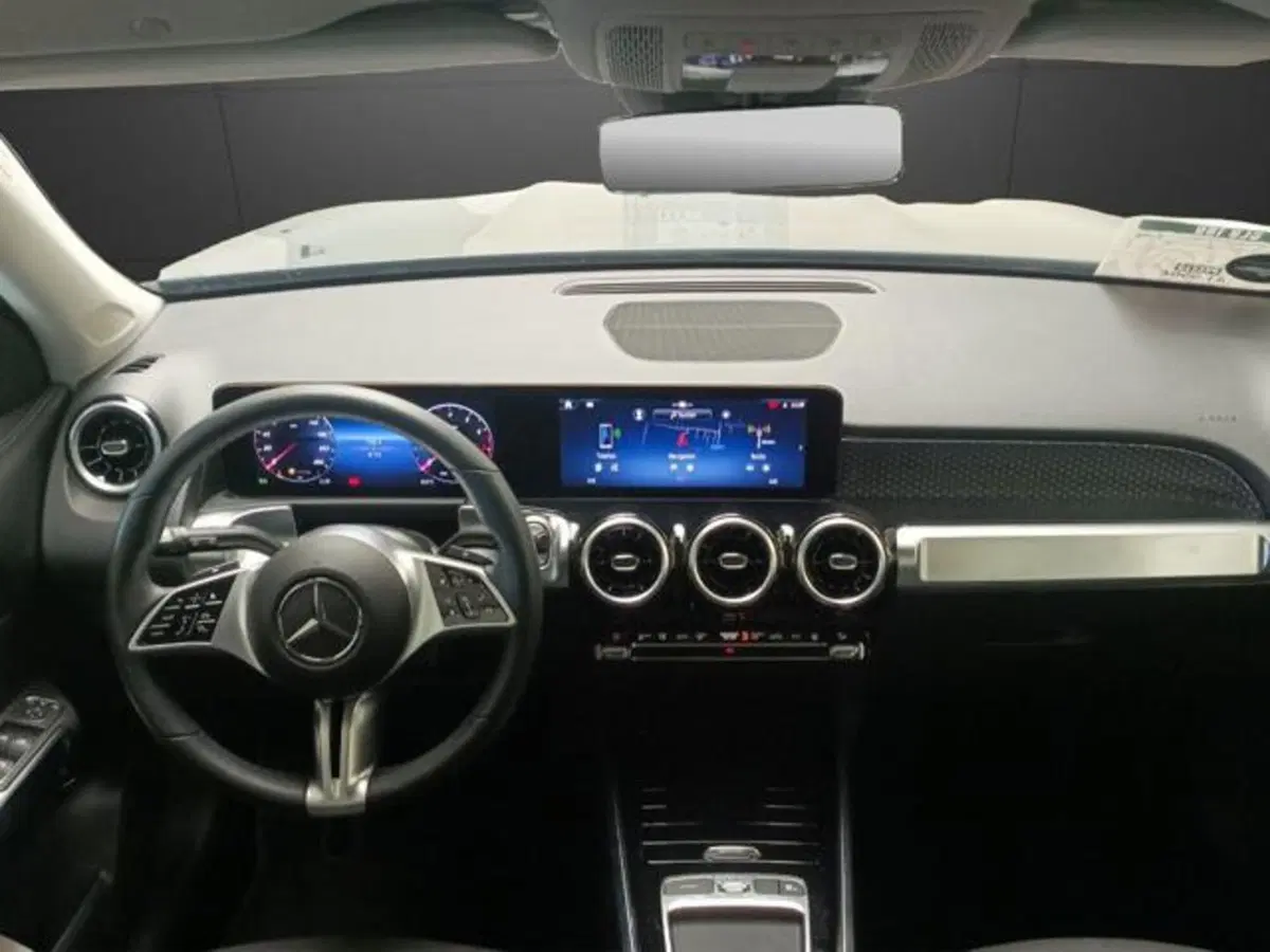 Mercedes-Benz GLB usata a Milano (10)