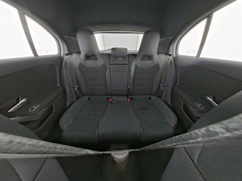 Mercedes-Benz Classe A Sedan usata a Milano (8)