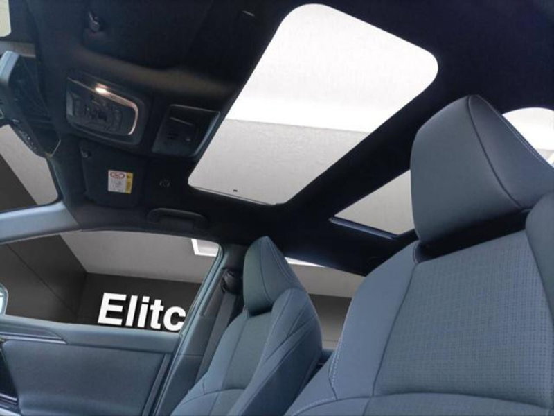 Subaru Solterra nuova a Milano (19)