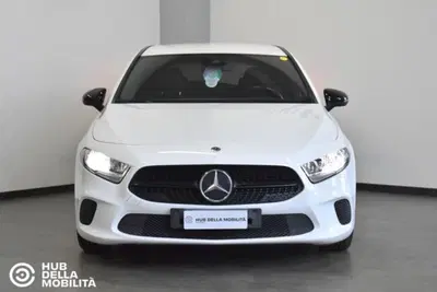 Mercedes-Benz Classe A Sedan 160 d 4p. Business del 2020 usata a Foligno