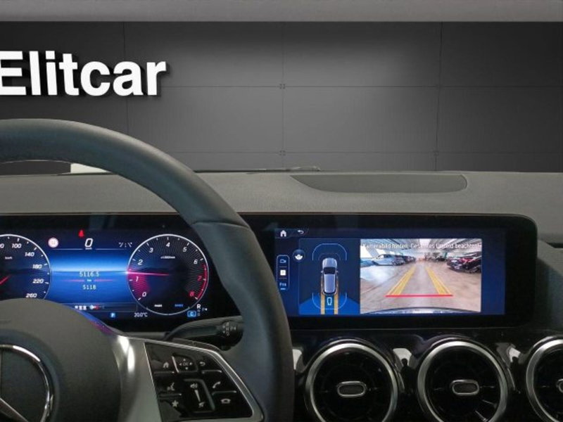 Mercedes-Benz GLA SUV usata a Novara (15)