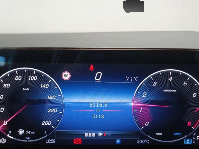 Mercedes-Benz GLA SUV usata a Novara (16)