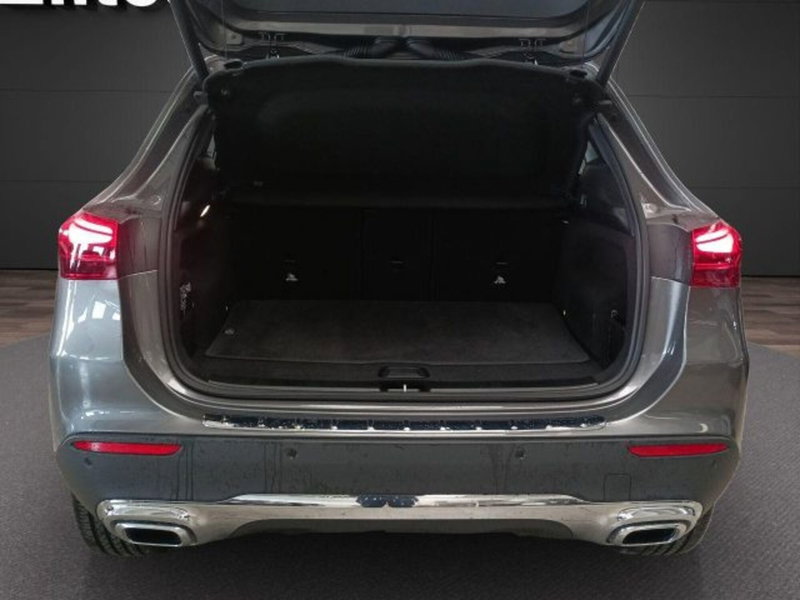 Mercedes-Benz GLA SUV usata a Novara (19)