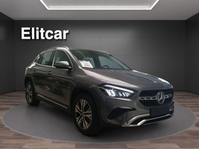 Mercedes-Benz GLA SUV usata a Novara (3)