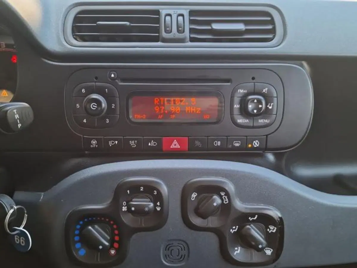Fiat Panda usata a Salerno (16)