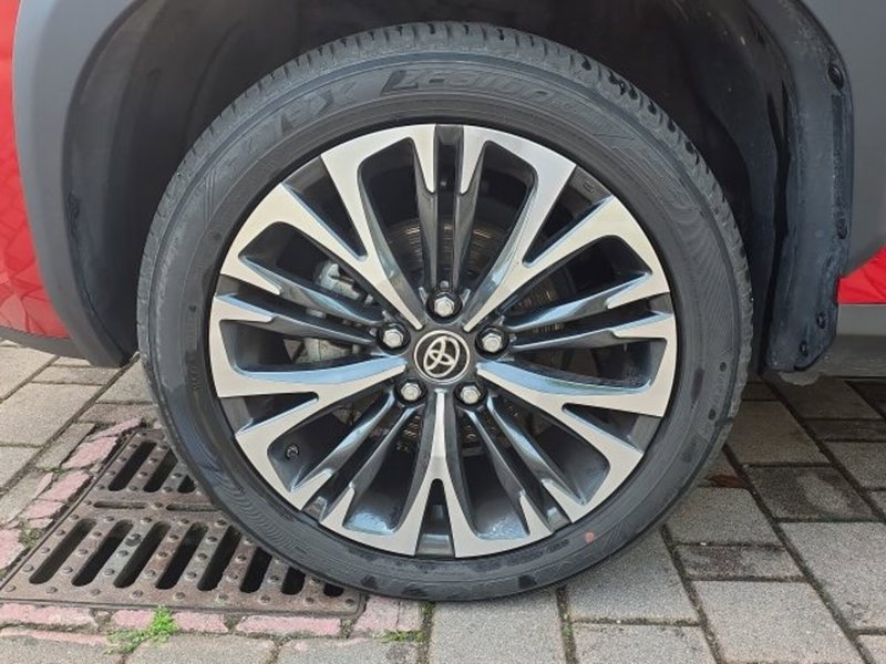 Toyota Yaris Cross usata a Monza e Brianza (11)