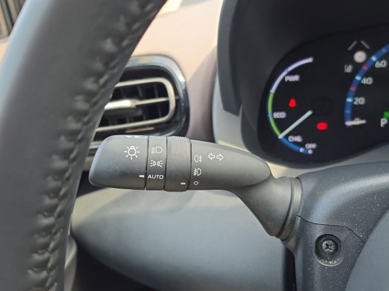 Toyota Yaris Cross usata a Monza e Brianza (18)