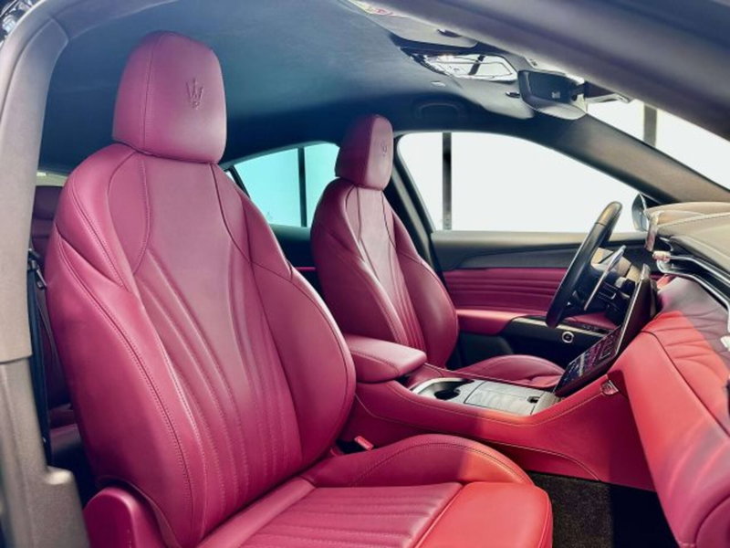 Maserati Grecale usata a Torino (13)