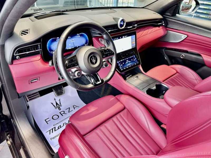 Maserati Grecale usata a Torino (9)