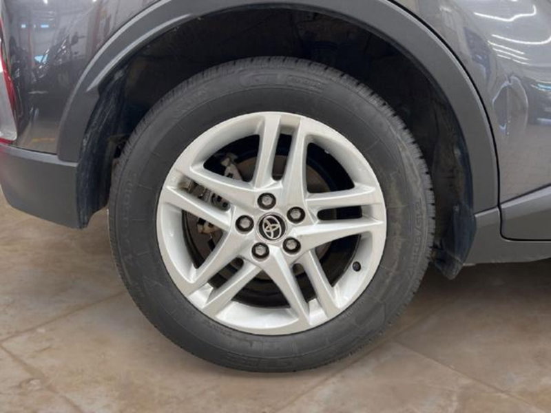 Toyota Toyota C-HR usata a Vercelli (15)