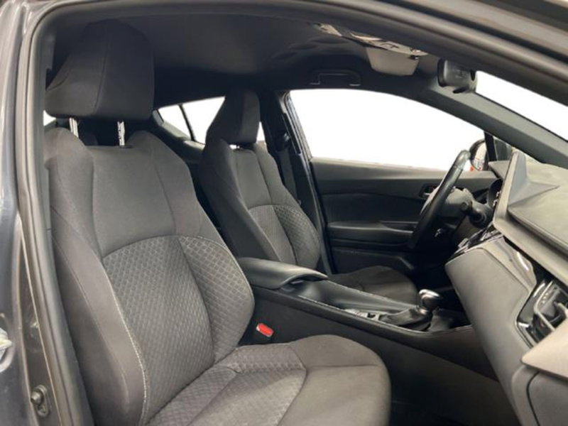 Toyota Toyota C-HR usata a Vercelli (7)