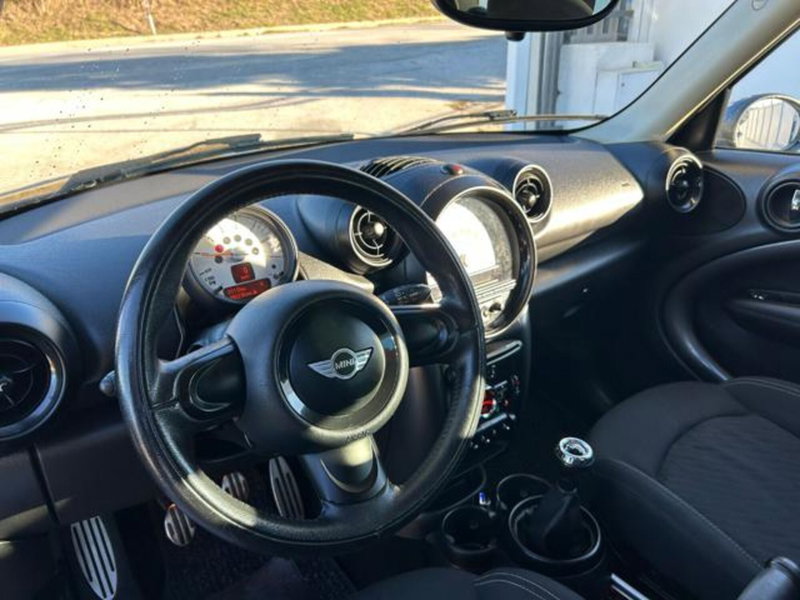 MINI Mini Countryman usata a Campobasso (13)