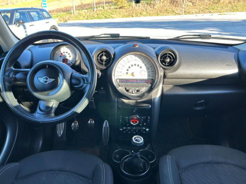 MINI Mini Countryman usata a Campobasso (16)