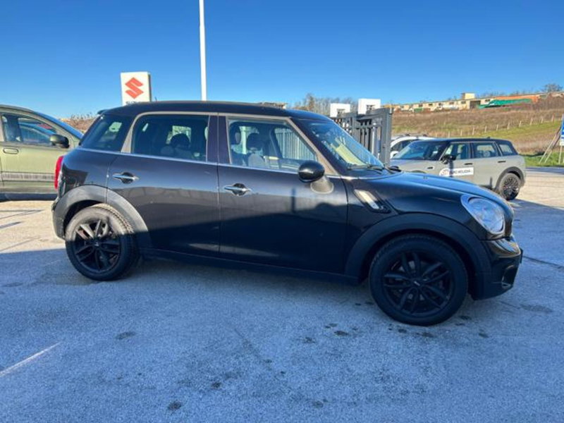 MINI Mini Countryman usata a Campobasso (6)