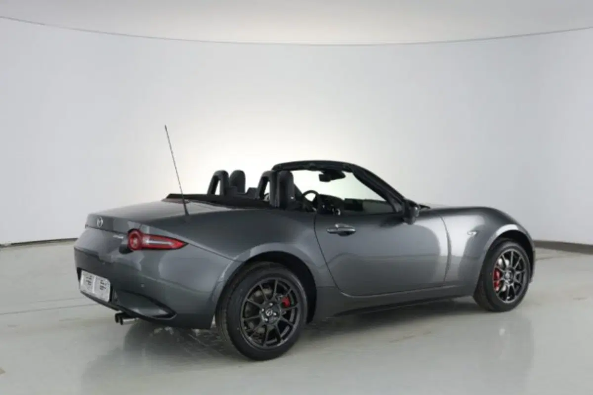 Mazda MX-5 nuova a Bologna (10)