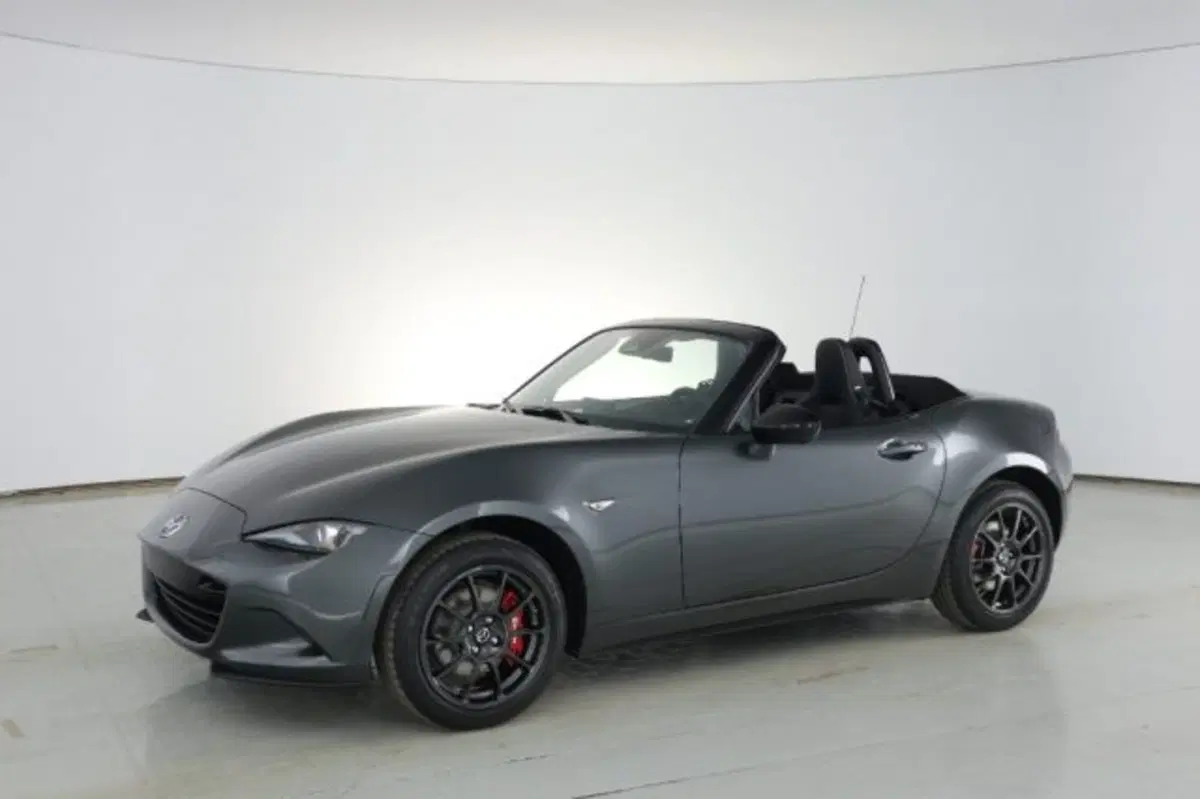Mazda MX-5 nuova a Bologna (2)