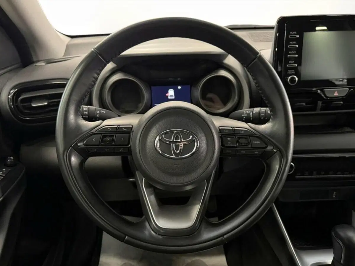 Toyota Yaris Cross usata a Monza e Brianza (8)