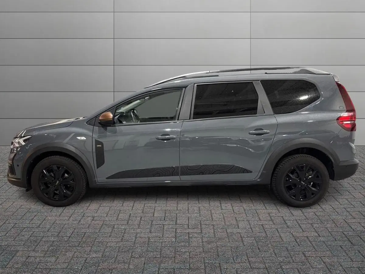 Dacia Jogger usata a Bolzano (2)