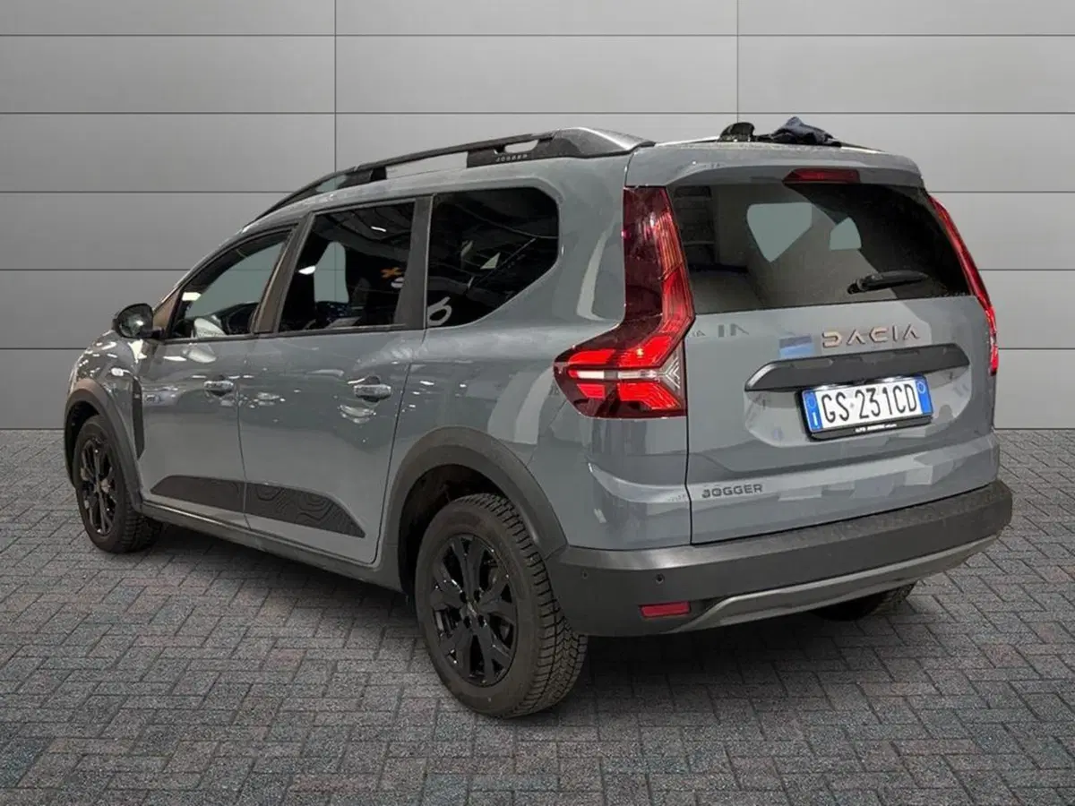 Dacia Jogger usata a Bolzano (3)