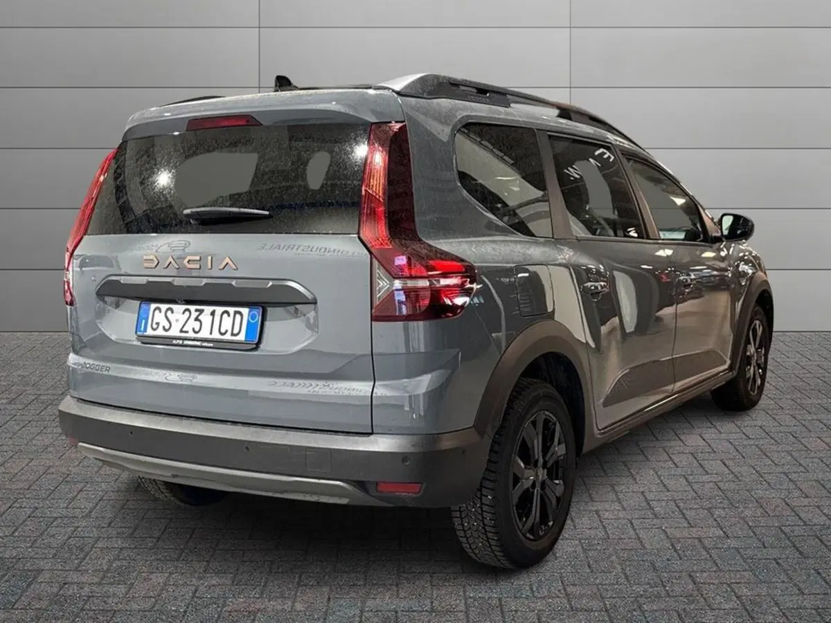 Dacia Jogger usata a Bolzano (4)