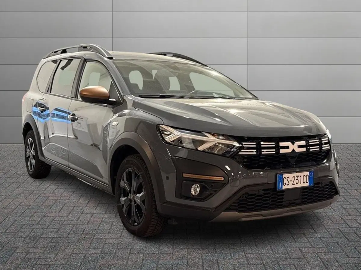 Dacia Jogger usata a Bolzano (6)